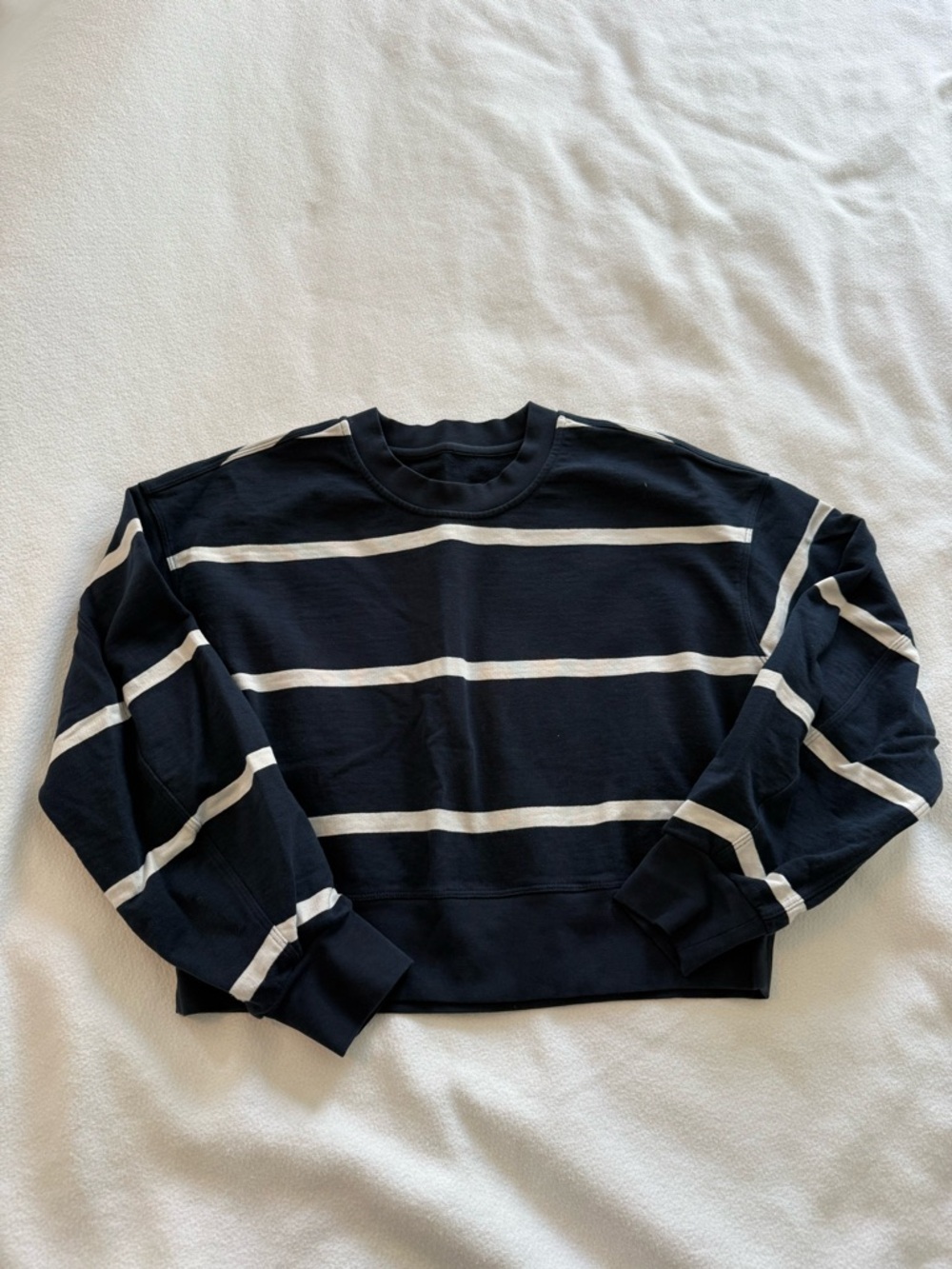 Lululemon perfectly oversized cropped crew stripe, navy antique white